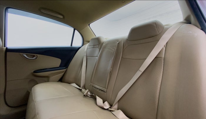 2015 Honda Amaze 1.2 SX MT I VTEC, Petrol, Manual, 63,003 km, Right Side Rear Door Cabin
