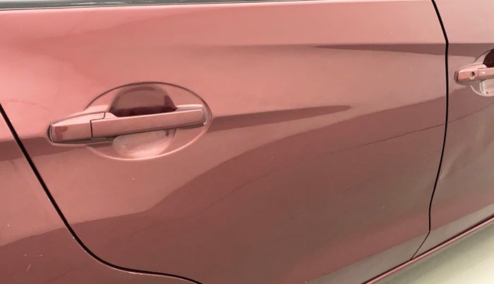 2015 Honda Amaze 1.2L I-VTEC S, Petrol, Manual, 80,969 km, Right rear door - Minor scratches
