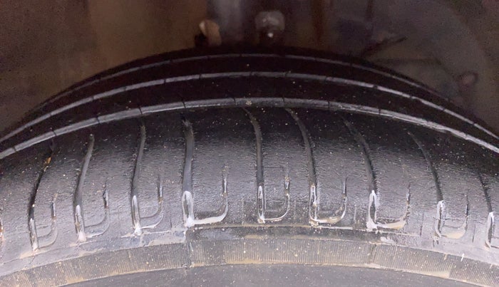 2018 Maruti Baleno DELTA DDIS 190, Diesel, Manual, 76,007 km, Right Front Tyre Tread