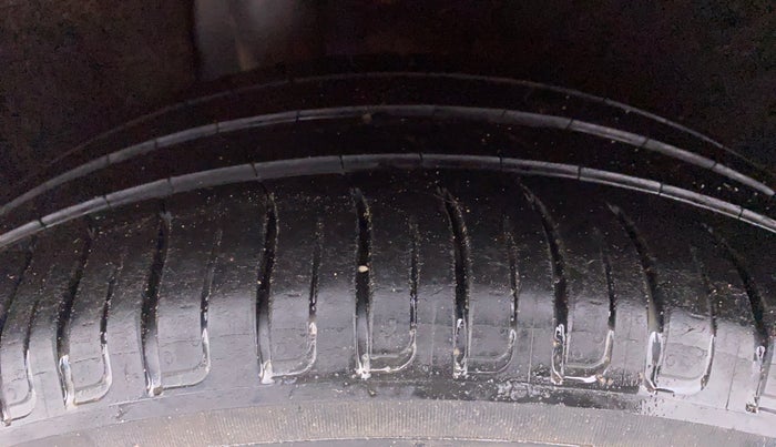 2018 Maruti Baleno DELTA DDIS 190, Diesel, Manual, 76,007 km, Right Rear Tyre Tread
