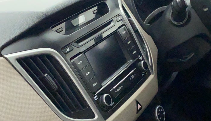 2017 Hyundai Creta E PLUS 1.6 PETROL, Petrol, Manual, 25,467 km, Infotainment system - Parking sensor not working