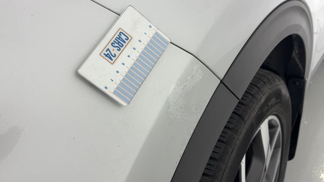 2021 Kia Sportage Sx (FWD), Automatic, 31943 km, Bumper Front Scratch