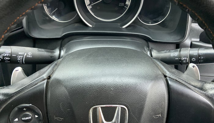 2015 Honda Jazz 1.2 V AT, Petrol, Automatic, 65,725 km, Paddle Shifters