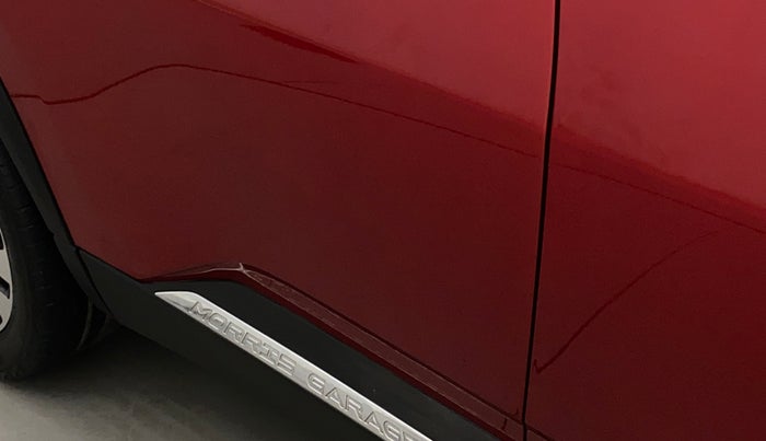 2021 MG HECTOR SHARP 1.5 PETROL CVT, Petrol, Automatic, 42,910 km, Right rear door - Minor scratches
