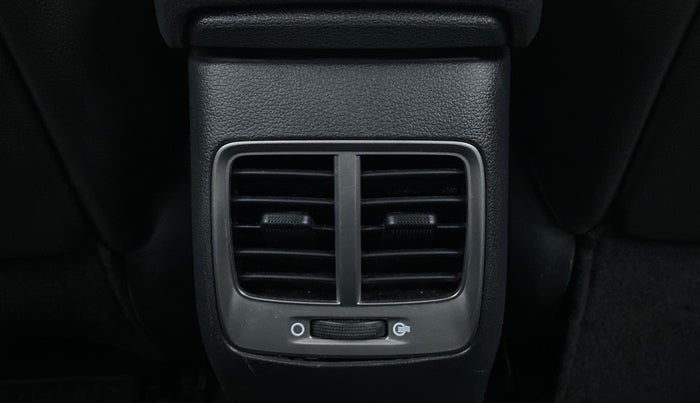 2019 Hyundai Verna 1.6 SX VTVT AT (O), Petrol, Automatic, 31,605 km, Rear AC Vents