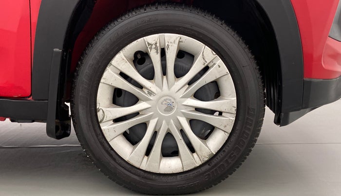 2020 Mahindra KUV 100 NXT K6+ P 6 STR, Petrol, Manual, 60,172 km, Right Front Wheel