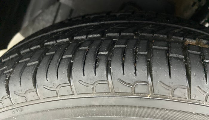 2019 Hyundai NEW SANTRO SPORTZ 1.1, Petrol, Manual, 10,632 km, Left Front Tyre Tread
