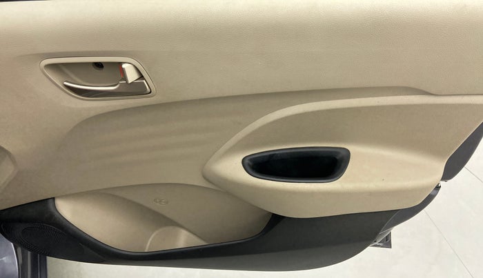 2019 Hyundai NEW SANTRO SPORTZ 1.1, Petrol, Manual, 10,632 km, Driver Side Door Panels Control