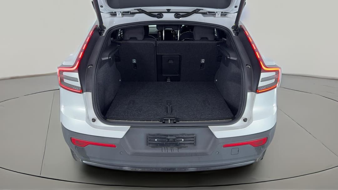 2022 Volvo C40 Recharge Pure Electric, Automatic, 40627 km, Boot Inside View