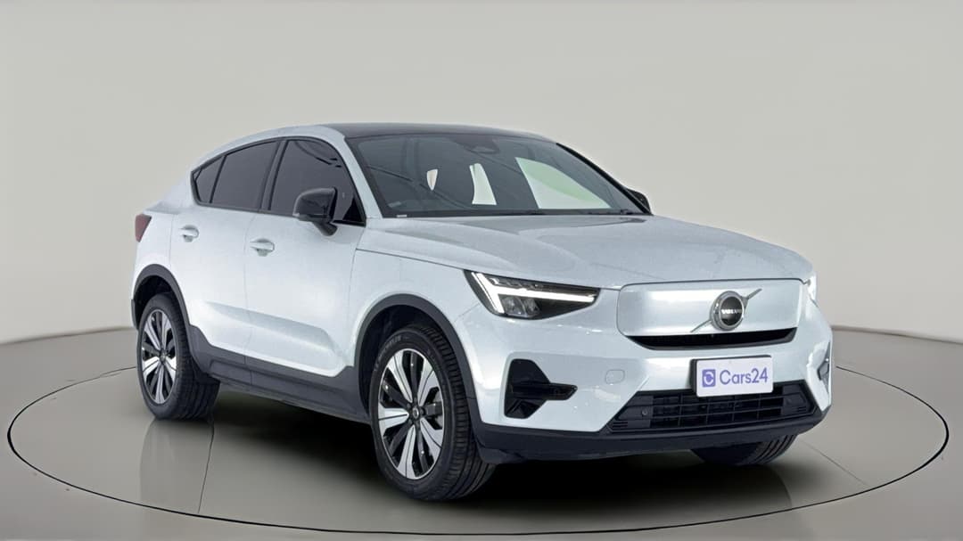 2022 Volvo C40 Recharge Pure Electric, Automatic, 40627 km, Right Front Diagonal (45- Degree) View