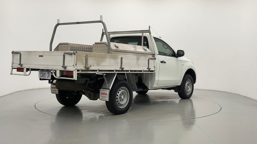 Right Back Diagonal (45- Degree) View