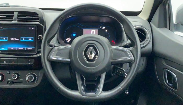 2020 Renault Kwid 1.0 RXT Opt AT, Petrol, Automatic, 13,095 km, Steering Wheel Close Up