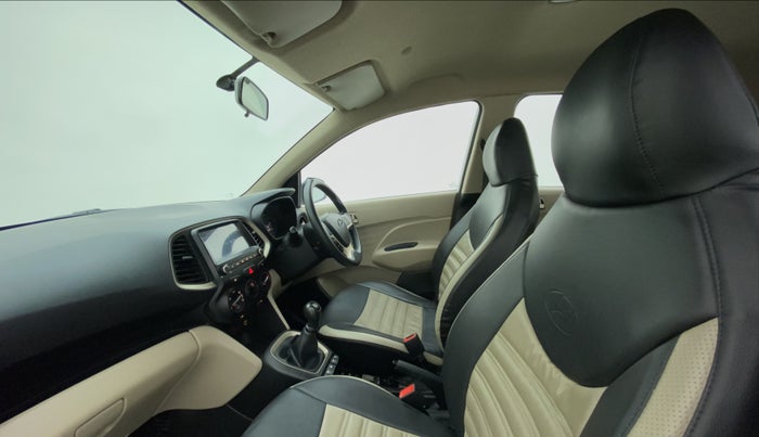 2019 Hyundai NEW SANTRO SPORTZ 1.1, Petrol, Manual, 48,934 km, Right Side Front Door Cabin