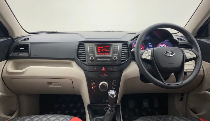 2021 Mahindra XUV300 W6 1.2 PETROL, Petrol, Manual, 5,695 km, Dashboard