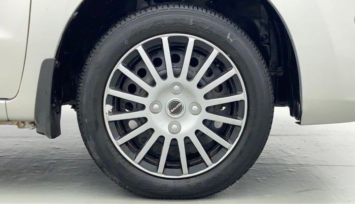 2014 Maruti Wagon R 1.0 VXI, Petrol, Manual, 26,119 km, Right Front Tyre