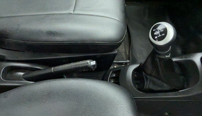 2014 Maruti Wagon R 1.0 VXI, Petrol, Manual, 26,119 km, Gear Lever