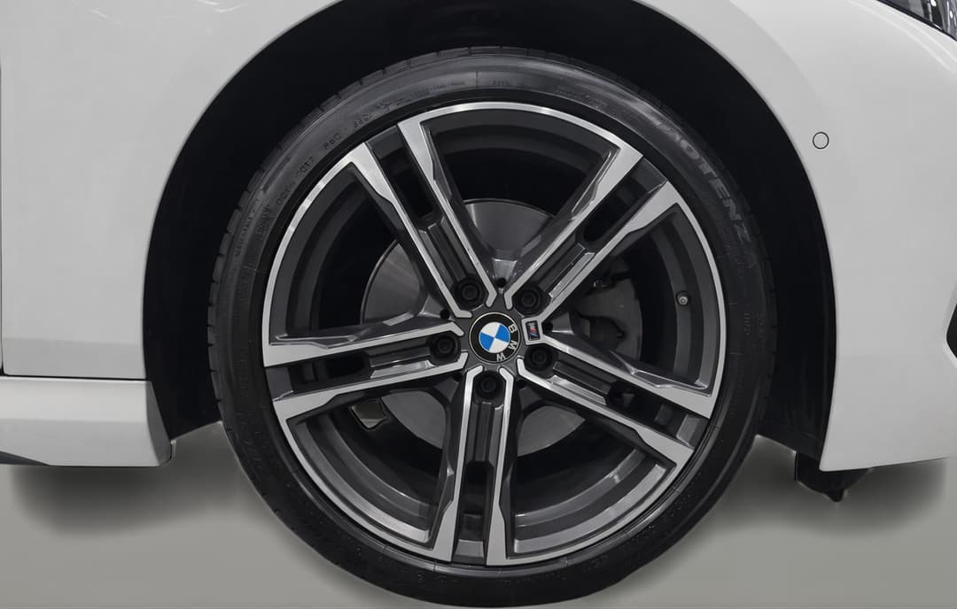 2021 BMW 2 18i M Sport Gran Coupe, Automatic, 69142 km, Right Front Wheel