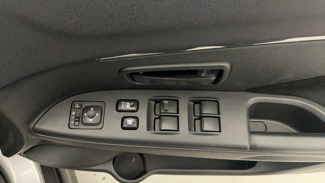 Drivers Side Door Panel Controls