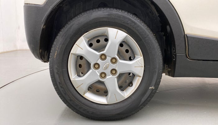 2020 Mahindra XUV300 W6 1.5 DIESEL, Diesel, Manual, 52,052 km, Right Rear Wheel