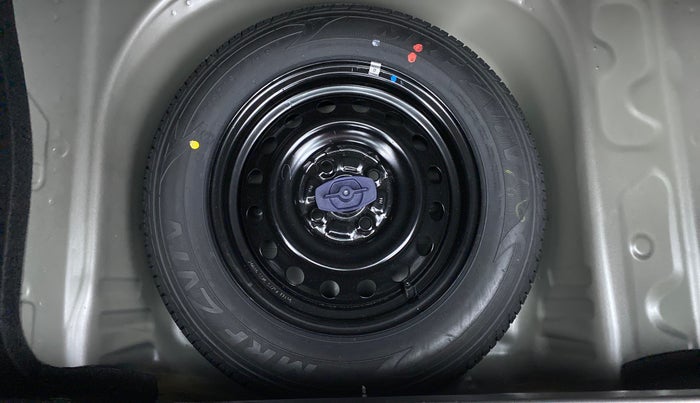 2020 Maruti New Wagon-R VXI 1.0, Petrol, Manual, 901 km, Spare Tyre