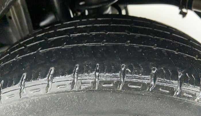 2017 Maruti Alto K10 VXI P, Petrol, Manual, 56,892 km, Left Rear Tyre Tread