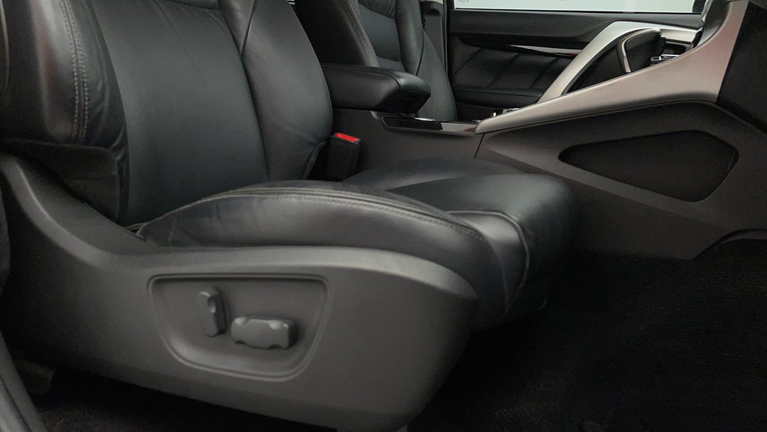 Drivers Side Adjustment Panel