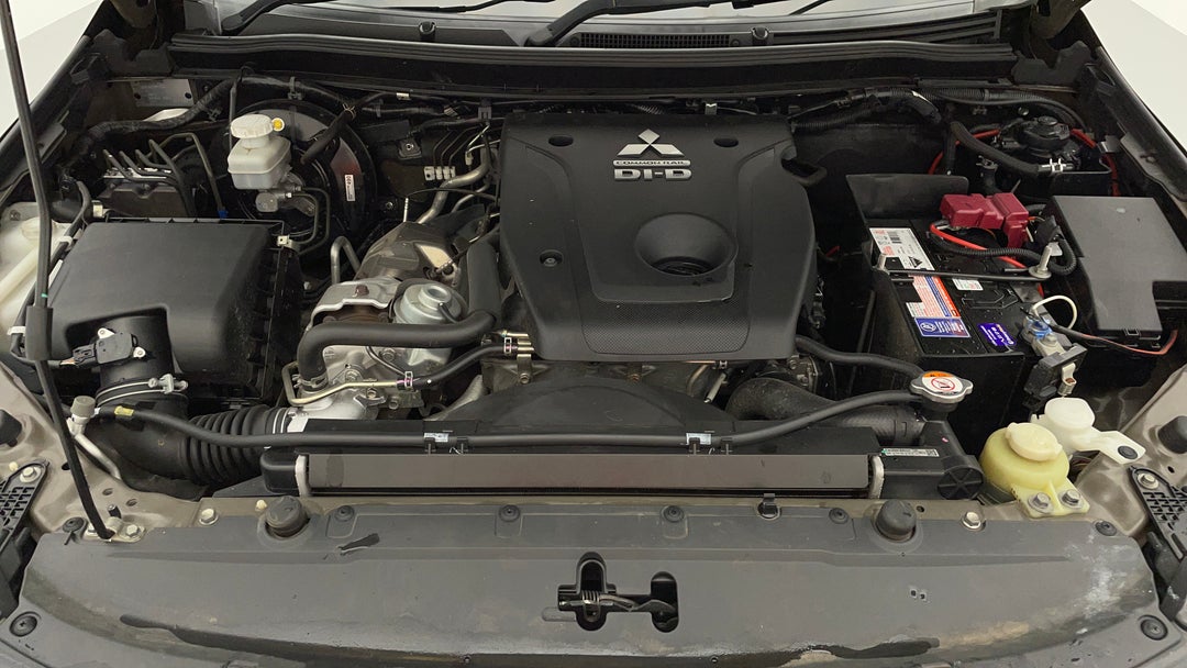 Open Bonnet (Engine)