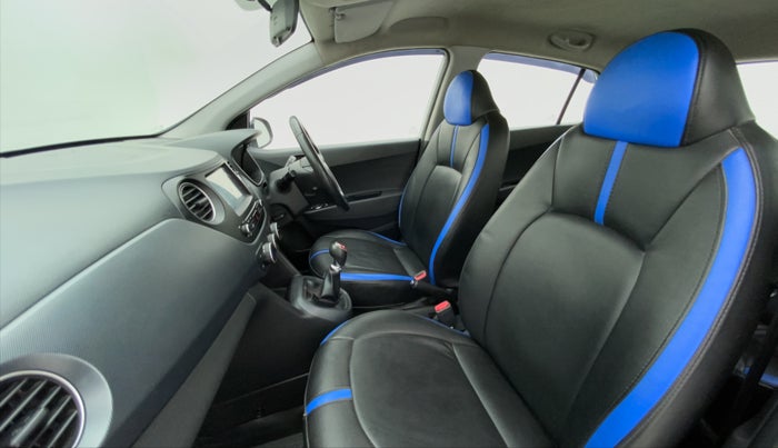 2019 Hyundai Grand i10 SPORTZ DUAL TONE 1.2 VTVT, Petrol, Manual, 43,550 km, Right Side Front Door Cabin