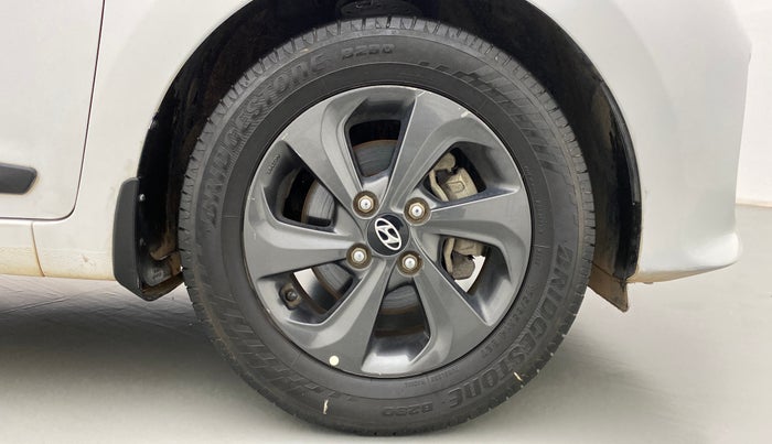 2019 Hyundai Grand i10 SPORTZ DUAL TONE 1.2 VTVT, Petrol, Manual, 43,550 km, Right Front Wheel