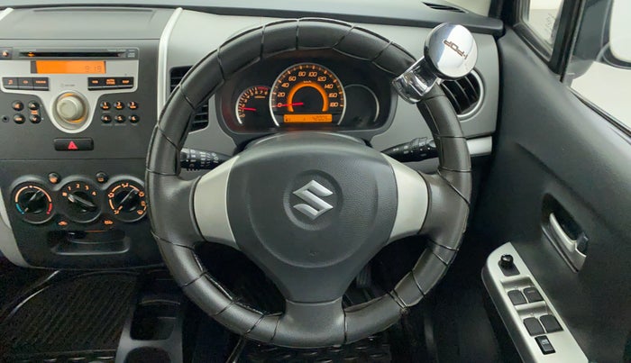 2012 Maruti Wagon R 1.0 VXI, Petrol, Manual, 42,005 km, Steering Wheel Close Up