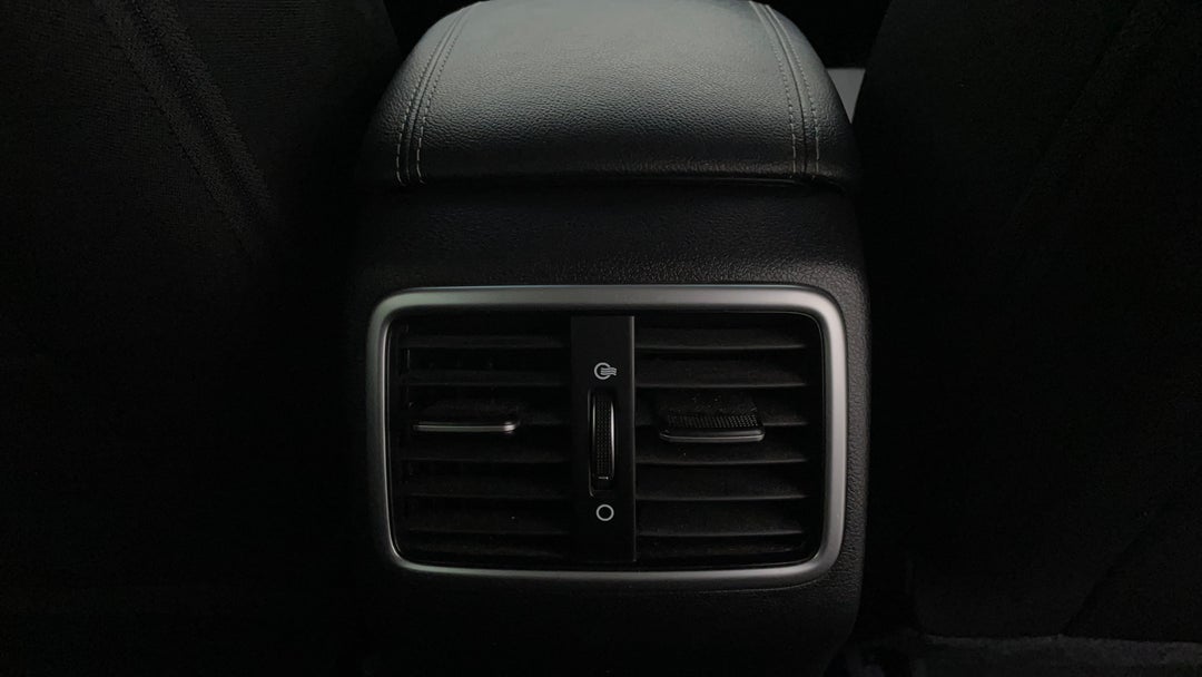 Rear A/C Vent