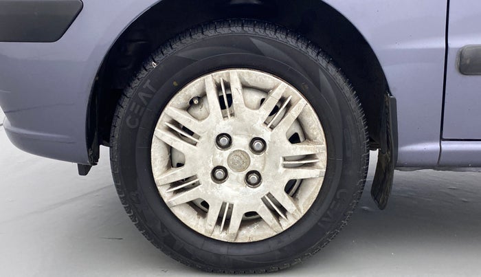 2012 Hyundai Santro Xing GL PLUS, CNG, Manual, 87,614 km, Left Front Wheel