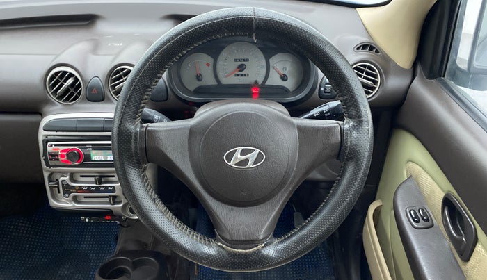 2012 Hyundai Santro Xing GL PLUS, CNG, Manual, 87,614 km, Steering Wheel Close Up