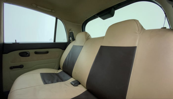 2012 Hyundai Santro Xing GL PLUS, CNG, Manual, 87,614 km, Right Side Rear Door Cabin