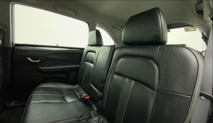 2016 Honda BR-V 1.5L I-VTEC VX, Petrol, Manual, 68,685 km, Right Side Rear Door Cabin