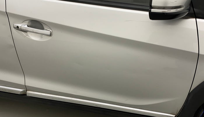 2016 Honda BR-V 1.5L I-VTEC VX, Petrol, Manual, 68,685 km, Driver-side door - Slightly dented