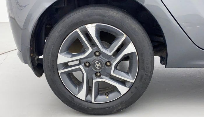 2020 Tata Tiago XZ PLUS PETROL, Petrol, Manual, 31,679 km, Right Rear Wheel