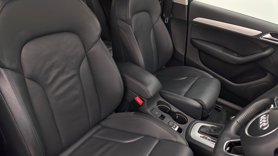 2015 Audi Q3 2.0 Tfsi Sport Quattro (132kw), Automatic, 73556 km, Right Side Front Door Cabin View