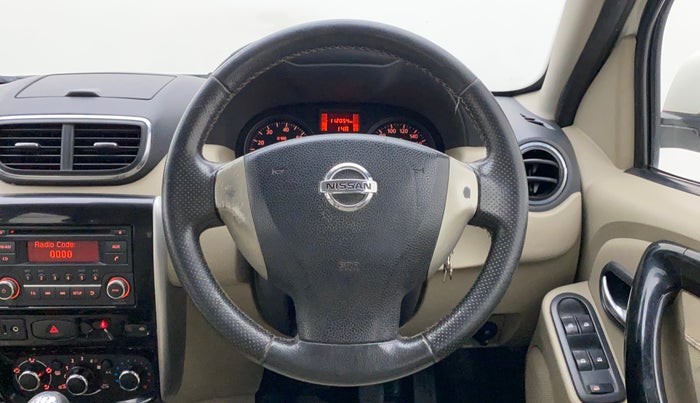2014 Nissan Terrano XV D THP 110 PS, Diesel, Manual, 1,12,051 km, Steering Wheel Close Up