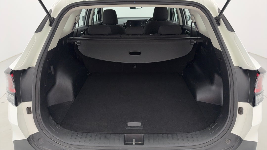 2021 Kia Sportage S (AWD), Automatic, 105519 km, Boot Inside View