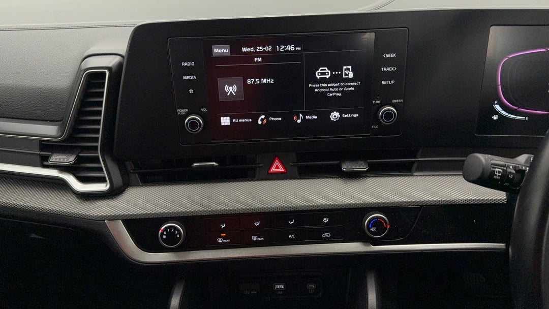 2021 Kia Sportage S (AWD), Automatic, 105519 km, Center Console