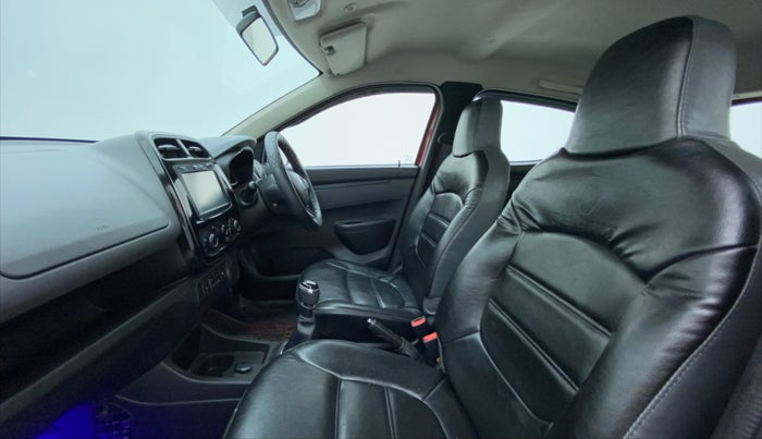 2018 Renault Kwid 1.0 RXT Opt, Petrol, Manual, 29,766 km, Right Side Front Door Cabin