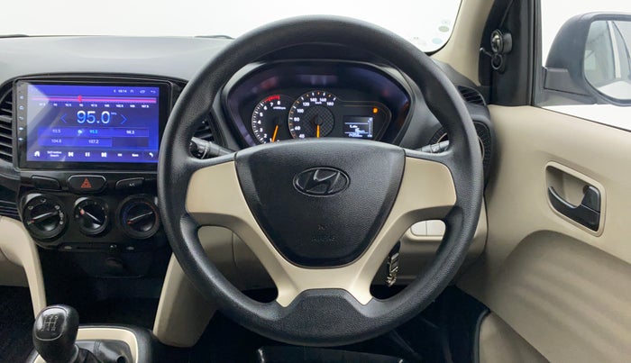 2019 Hyundai NEW SANTRO ERA 1.1, Petrol, Manual, 14,368 km, Steering Wheel Close Up