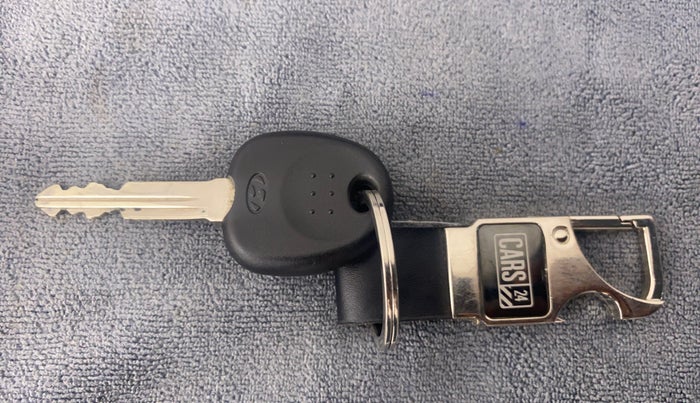 2019 Hyundai NEW SANTRO ERA 1.1, Petrol, Manual, 14,368 km, Key Close Up