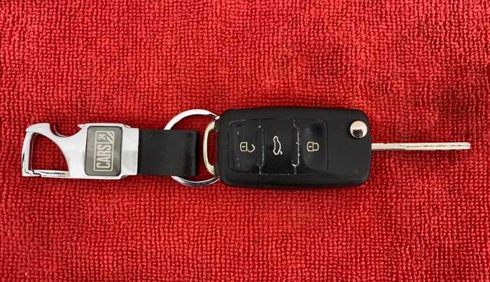 2013 Volkswagen Polo HIGHLINE1.2L PETROL, Petrol, Manual, 49,234 km, Key Close Up