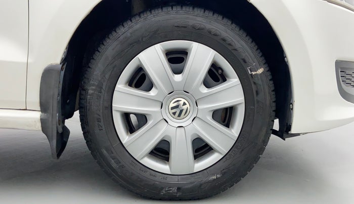 2011 Volkswagen Polo COMFORTLINE 1.2L PETROL, Petrol, Manual, 43,181 km, Right Front Wheel