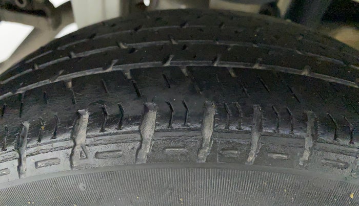 2018 Maruti Alto K10 VXI P, Petrol, Manual, 33,534 km, Right Rear Tyre Tread