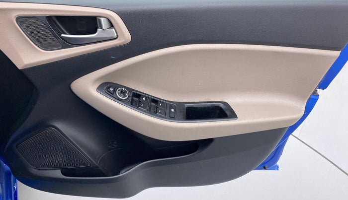 2018 Hyundai Elite i20 ASTA 1.2 (O), Petrol, Manual, 60,262 km, Driver Side Door Panels Control