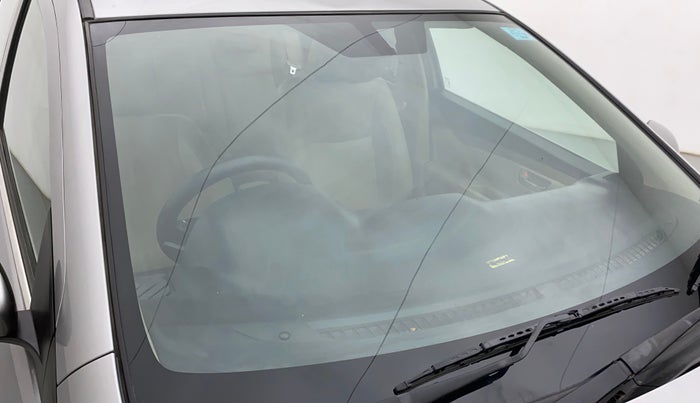 2019 Maruti Ciaz ALPHA  AT 1.5 SHVS PETROL, Petrol, Automatic, 45,144 km, Front windshield - Minor spot on windshield