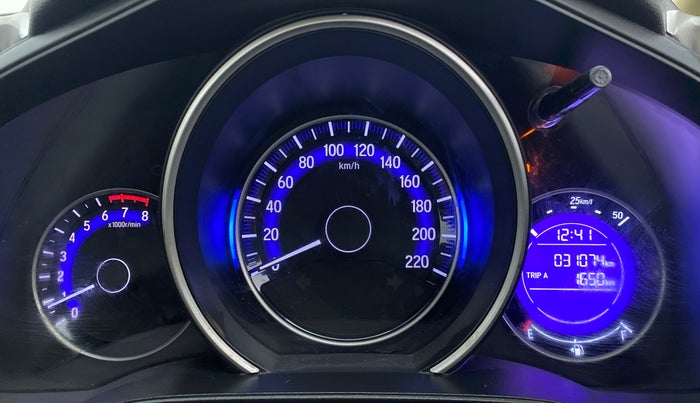 2017 Honda Jazz 1.2 SV MT, Petrol, Manual, 31,243 km, Odometer Image